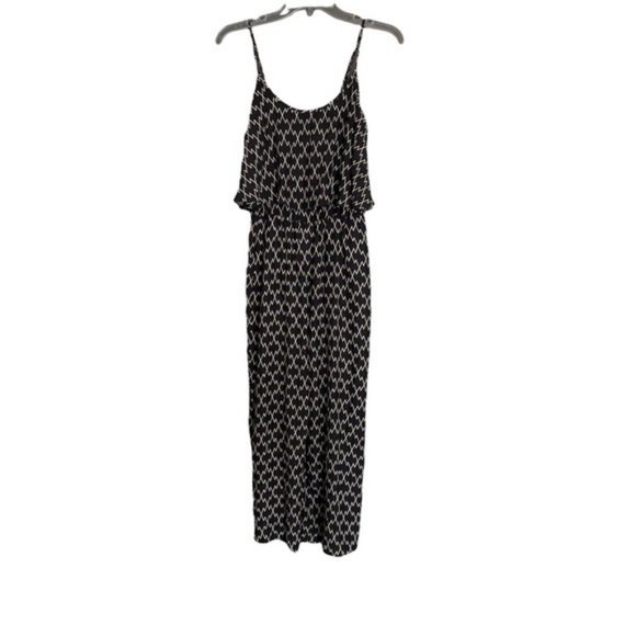 Club Monaco Pants - Club Monaco Ruffle Print Wide Leg Black Geometric Jumpsuit Size 2